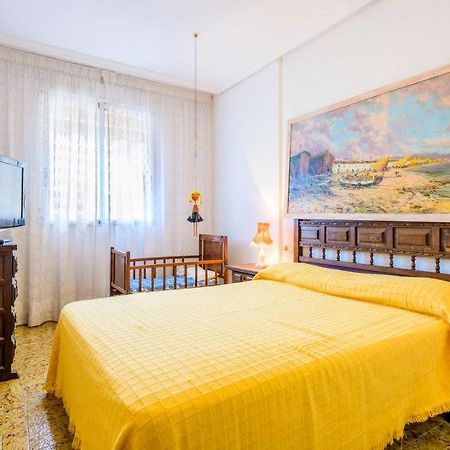Apartamento En 奥罗佩萨德尔马 外观 照片